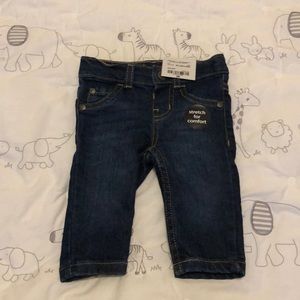 BRAND NEW: Stretch Straight Leg Jeans / 3 months